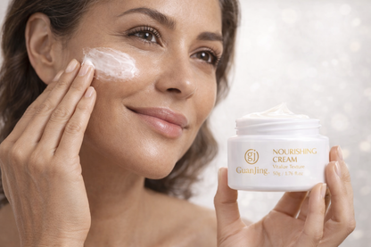 Nourishing Lifting™- Crema Reafirmante + Masajeador Facial